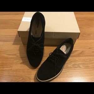Clark’s Oxfords Platform - Size 9.5